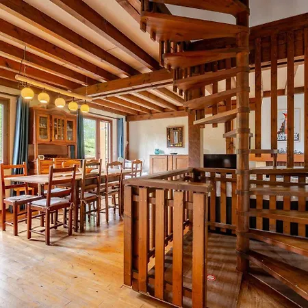 Les Charmilles - Vallée De Chamonix - 5 *
